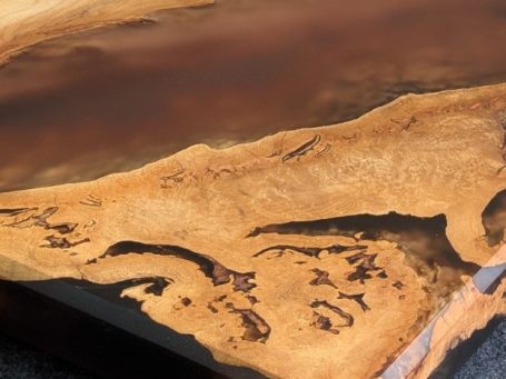 Memory 2/2 Sycamore and resin detail