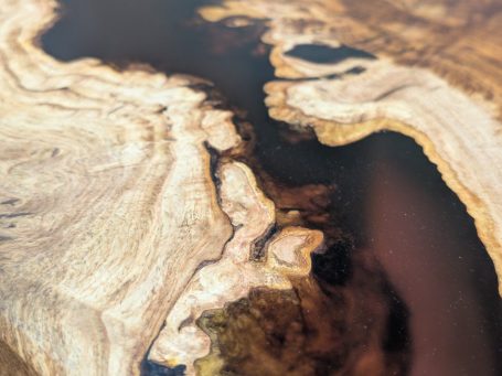 Confluence Chestnut and resin detail