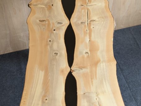 Ritual bookmatched form by INSIGNI