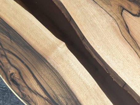 Shadow Walnut and resin detail